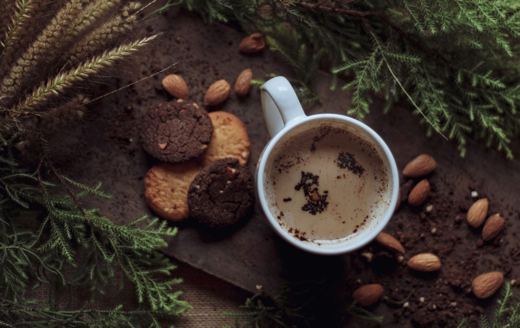 Αμύγδαλο καφές: Ανακαλύψτε τη μαγεία του καφέ αμυγδάλου για μοναδικές στιγμές απόλαυσης
