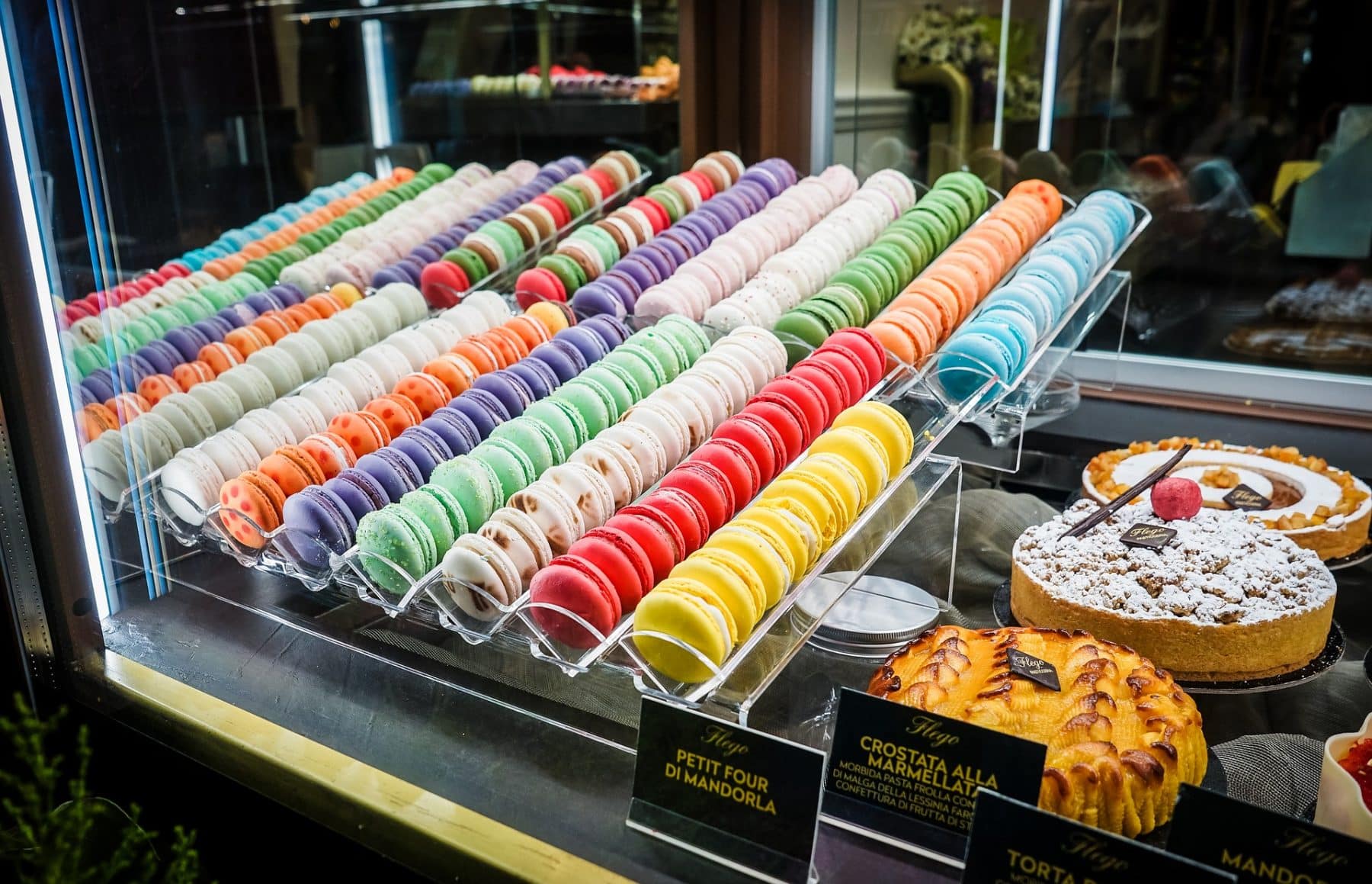 Macarons: Φτιάξτε υπέροχα και νόστιμα μακαρόν εύκολα μέσα σε λίγα λεπτά