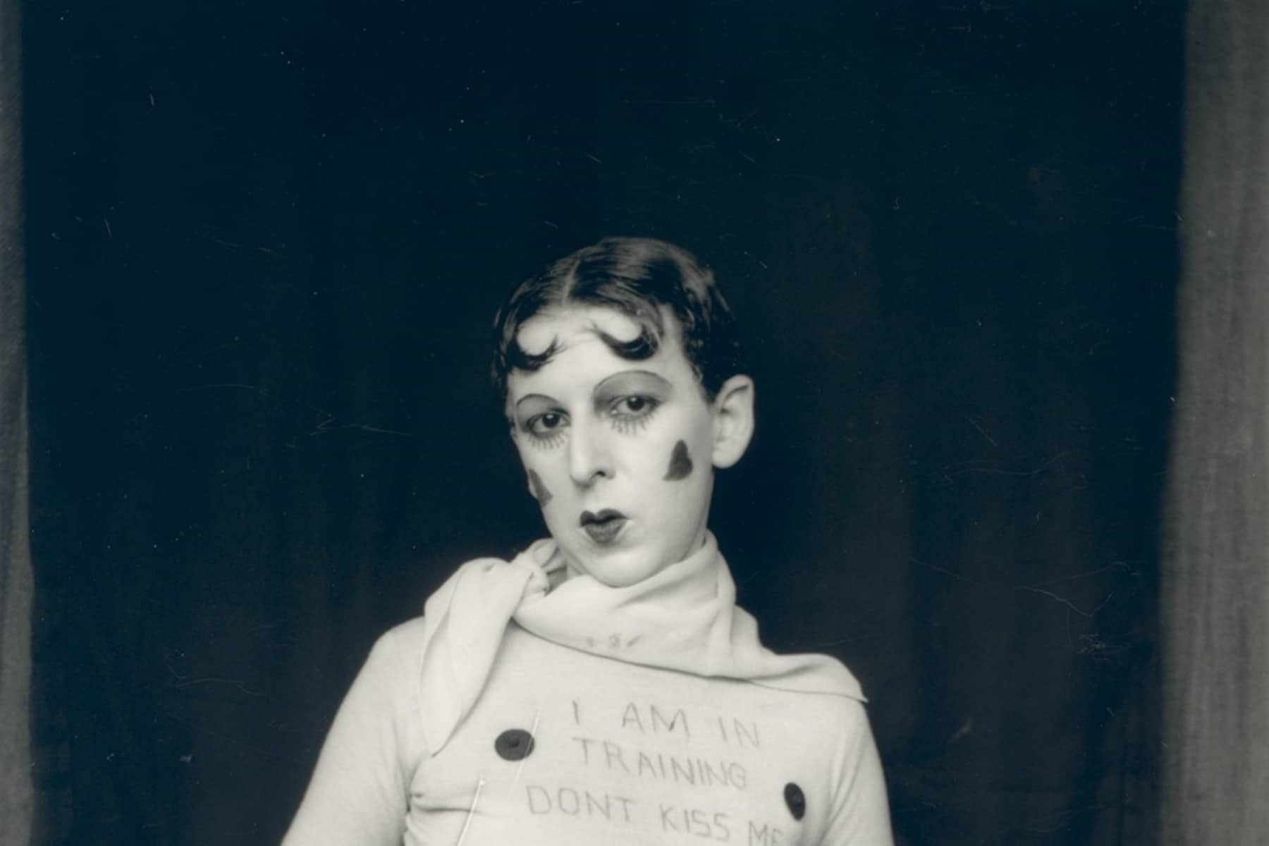 Google Claude Cahun: Η Google τιμά με doodle τη Γαλλίδα φωτογράφο