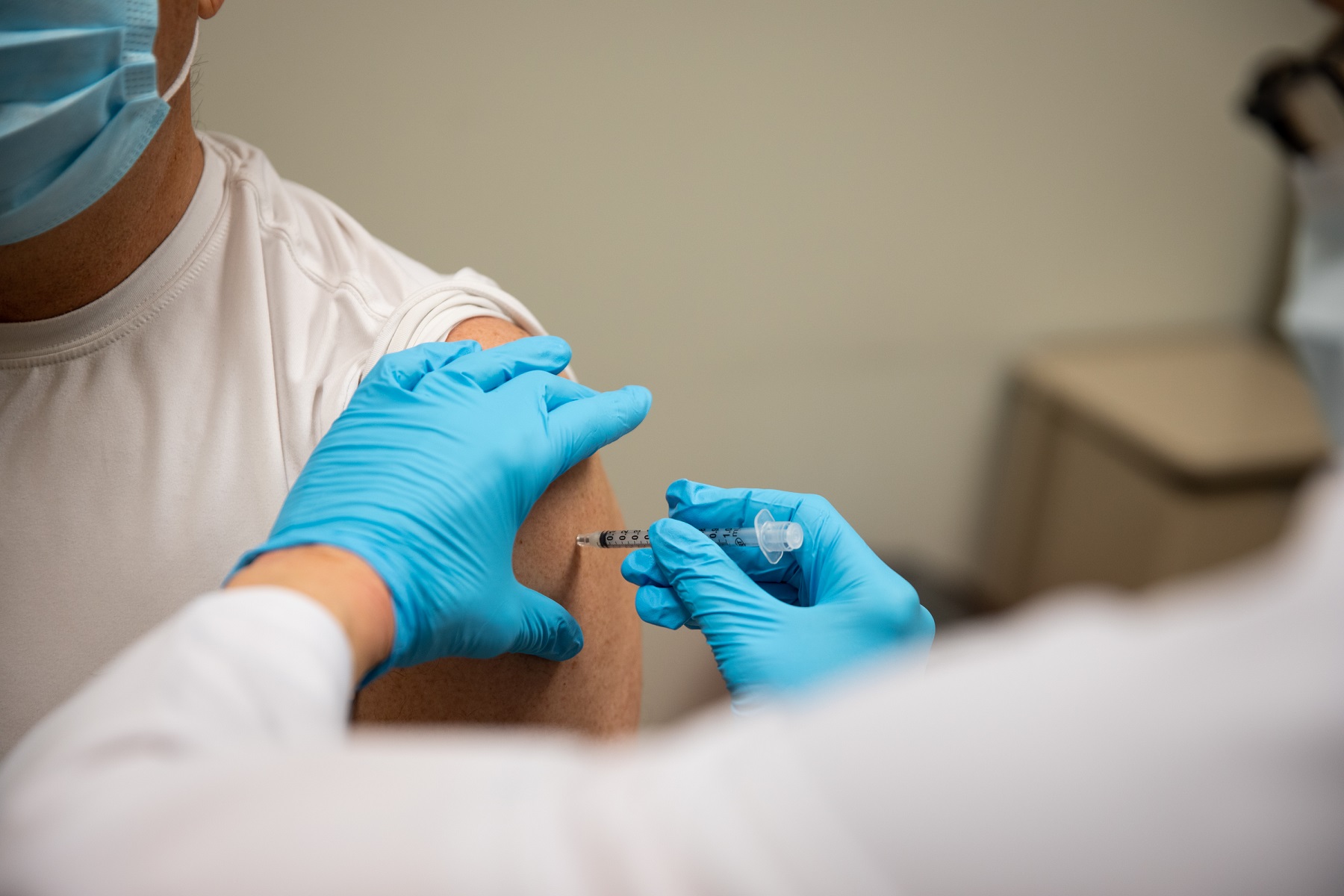 Γιατροί Συστάσεις: Ήρθε η ώρα να κάνετε εμβόλιο γρίπης, προτρέπουν οι λοιμωξιολόγοι ή να ρισκάρετε