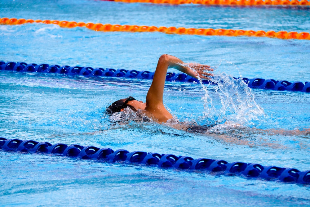 Κολύμβηση: Η αερόβια άσκηση που δυναμώνει την καρδιά [vid]
