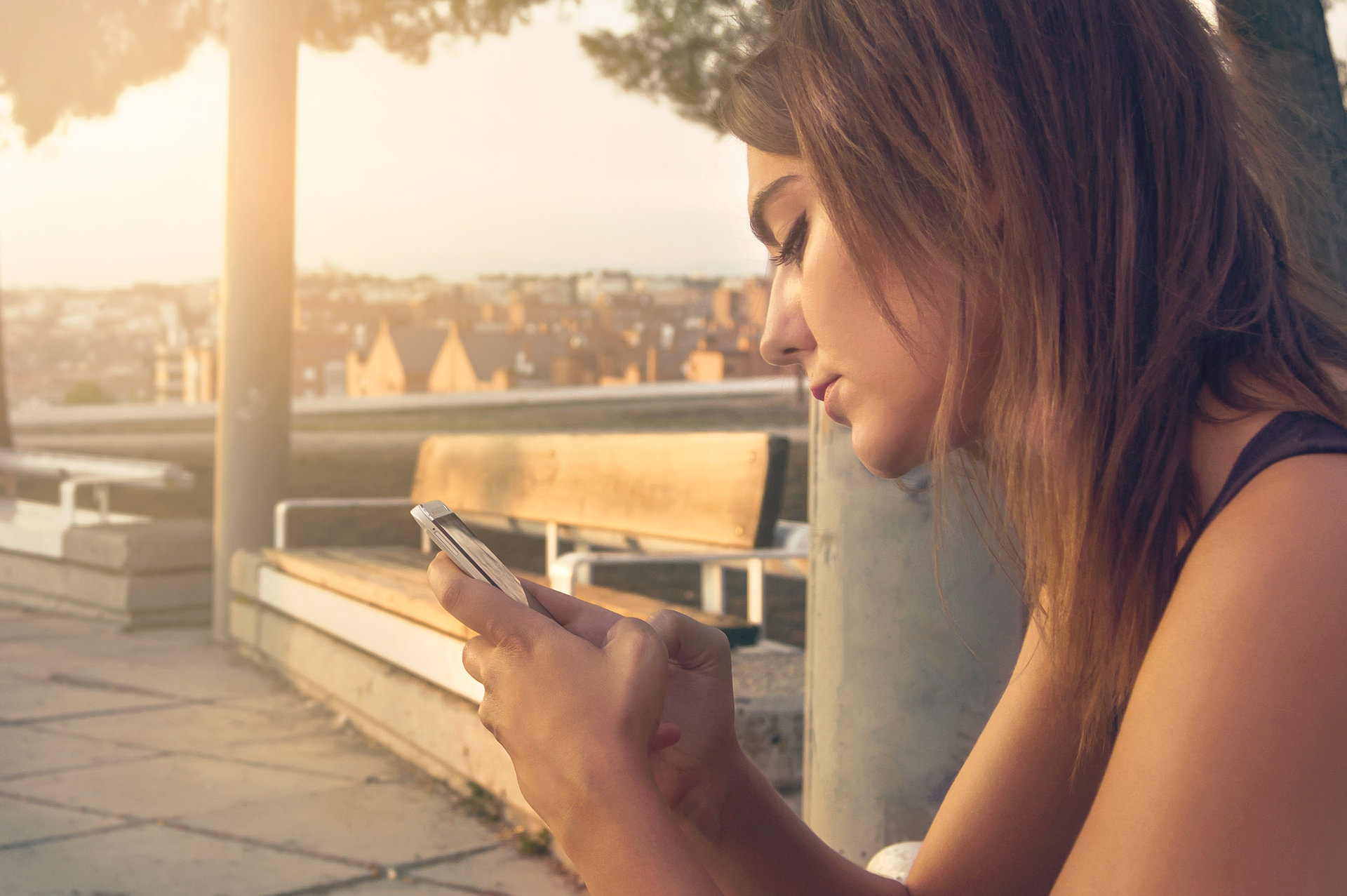 Sexting: Απογειώστε την σχέση σας & ξυπνήστε τον πόθο από το κινητό