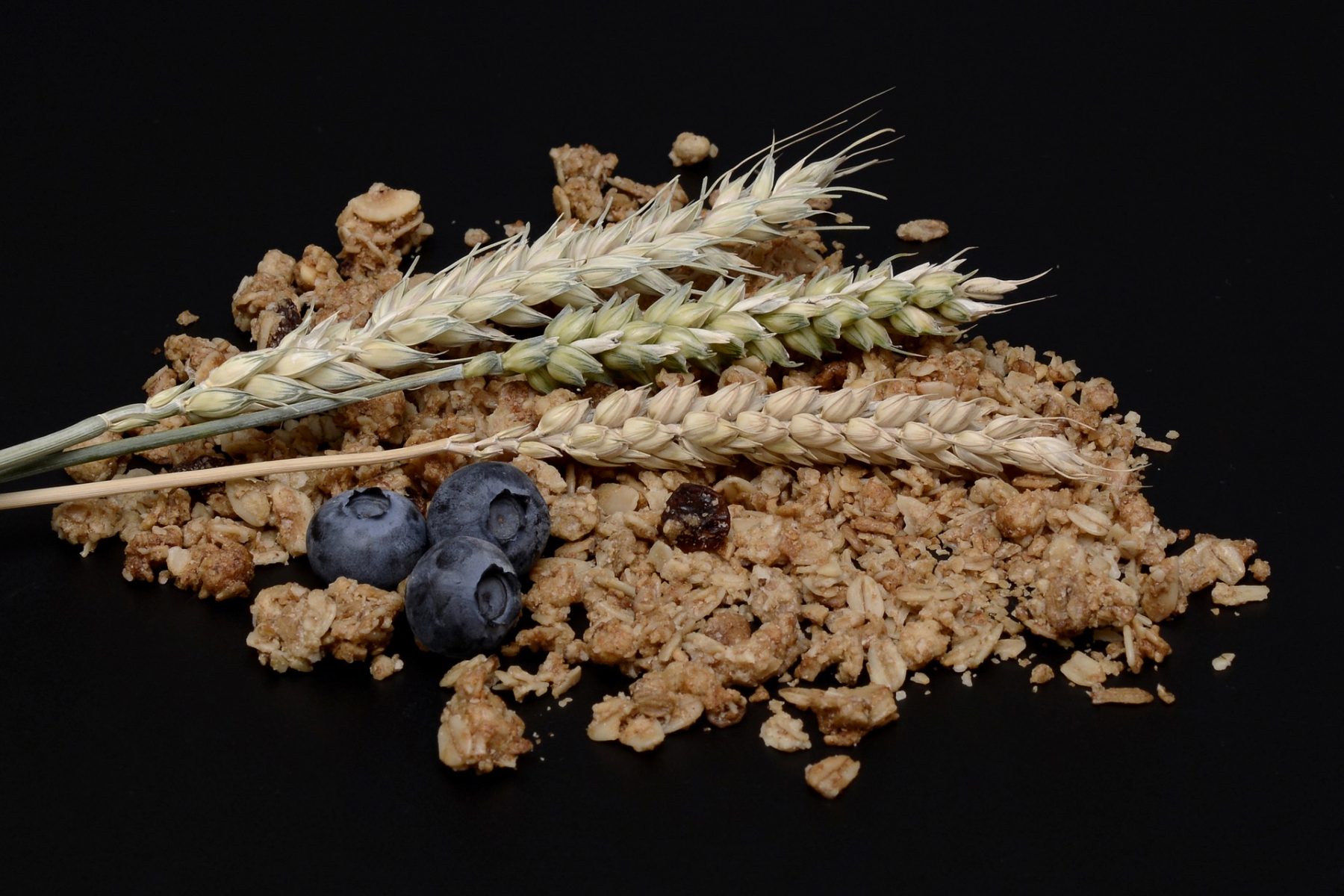 Granola: Φτιάξτε πεντανόστιμη σπιτική granola με λίγα υλικά και πολύ μεράκι