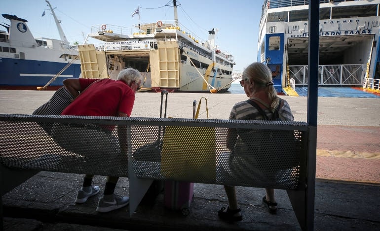 Απεργία πλοίων: Κανονικά τα δρομολόγια από αύριο-Αναστέλλει η ΠΝΟ τις απεργιακές κινητοποιήσεις