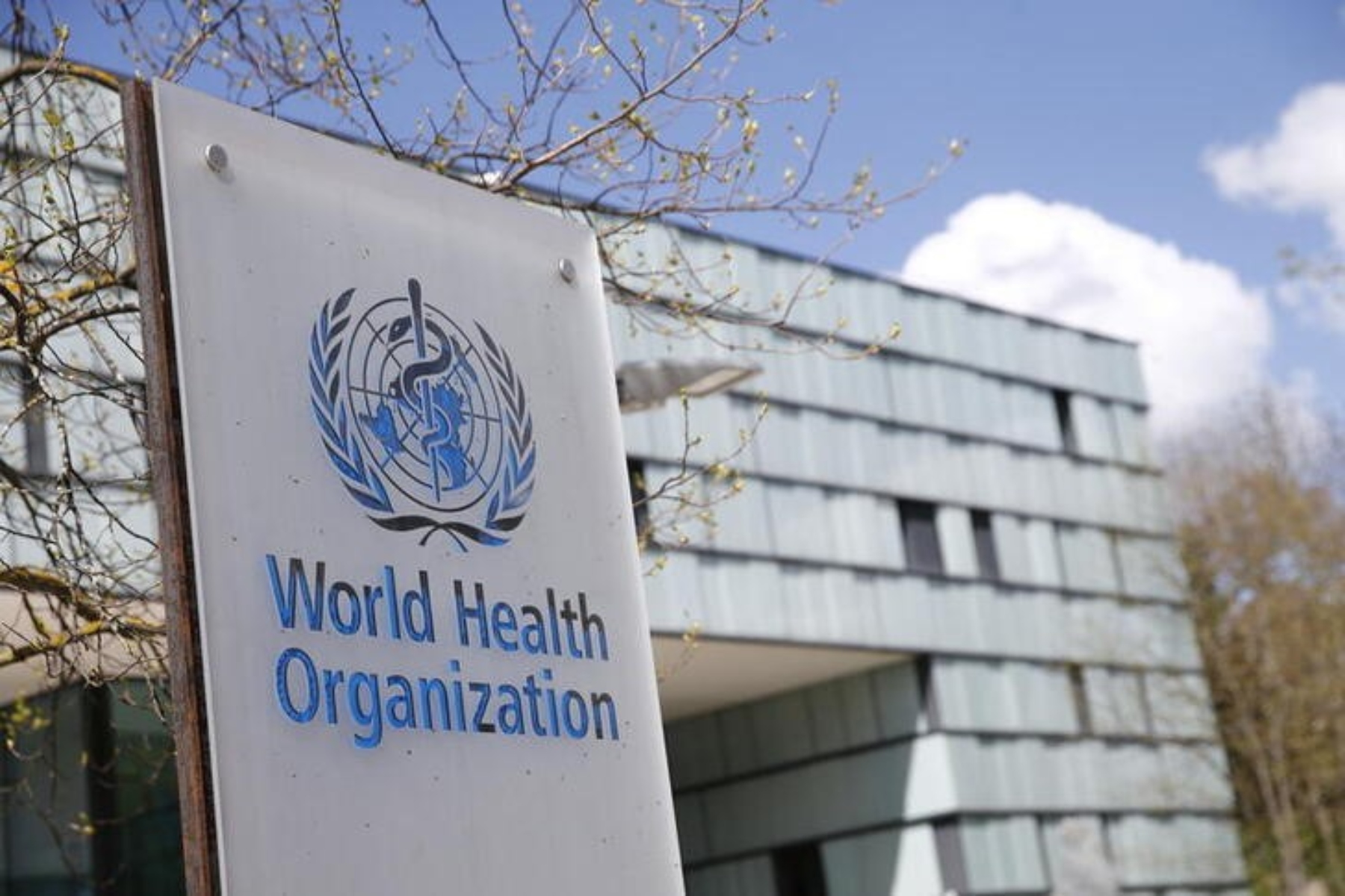 ΠΟΥ μετάλλαξη Όμικρον: Για πολύ υψηλό κίνδυνο προειδοποιεί ο Παγκόσμιος Οργανισμός Υγείας με την παραλλαγή B.1.1.529