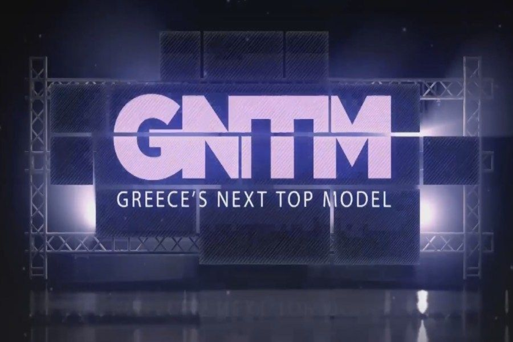GNTM 30/11: Αποχώρηση ενός μεγάλου φαβορί και Top 7 στον διαγωνισμό ομορφιάς [trailer]
