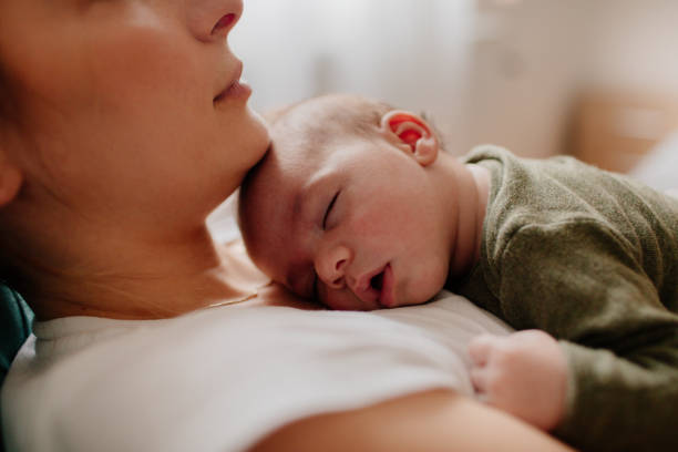 Εγκυμοσύνη: Η χρήση κάνναβης από τις έγκυες συνδέεται με άγχος και νευροαναπτυξιακά προβλήματα στα παιδιά