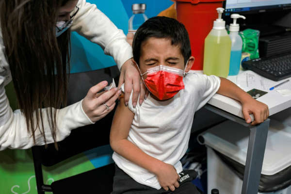 covid-19 ισραήλ: εμβολιάζει παιδιά από 5 ετών για να καταπολεμήσει το «παιδικό κύμα» 6