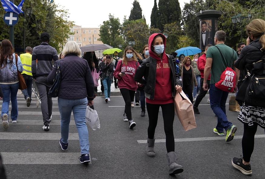 Εντατικοί έλεγχοι από το Σάββατο για τα νέα μέτρα - Επιστρατεύονται 8.000 αστυνομικοί 