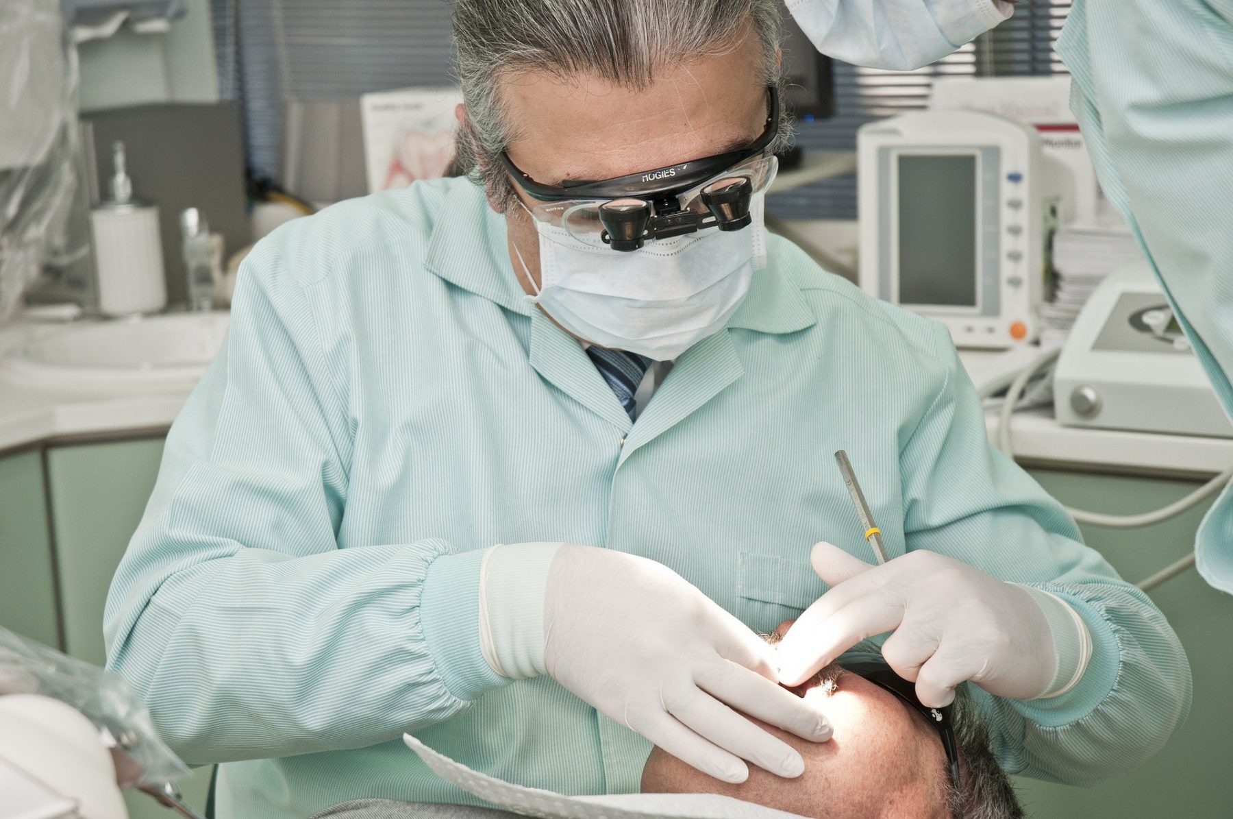 Φροντίδα δόντια: Ακολουθήστε πιστά τις οδηγίες του γιατρού σας μετά από αφαίρεση φρονιμίτη