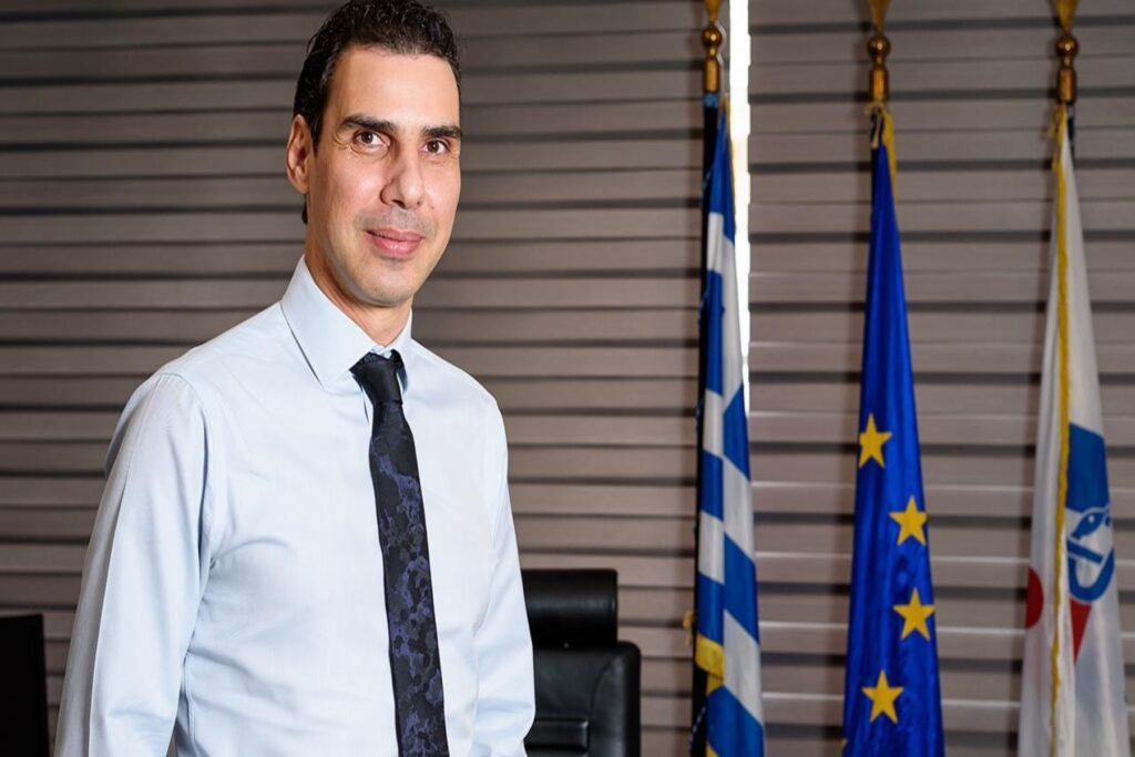 Από Τρίτη εκδίδονται πιστοποιητικά για εμβολιασμένους στο εξωτερικό