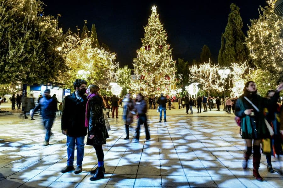 Κορωνοϊός Κρούσματα 22/12: 5.641 νέες λοιμώξεις σήμερα και 69 θάνατοι [πίνακες]