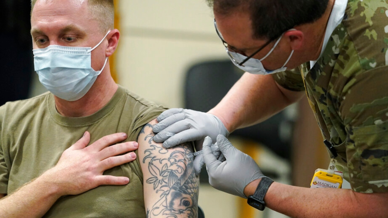 ΗΠΑ Κορωνοϊός: Ο Στρατός αναπτύσσει εμβόλιο COVID-19 που μπορεί να παρέχει προστασία έναντι όλων των παραλλαγών