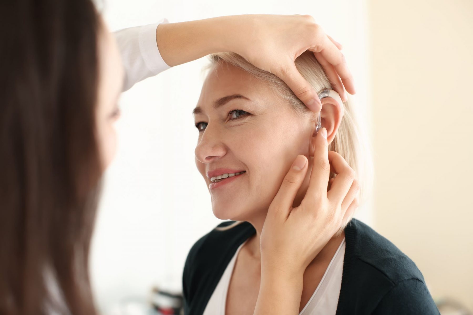 Απώλεια ακοής ΗΠΑ: Περισσότερες γυναίκες διατηρούν την ακοή τους σε προχωρημένη ηλικία