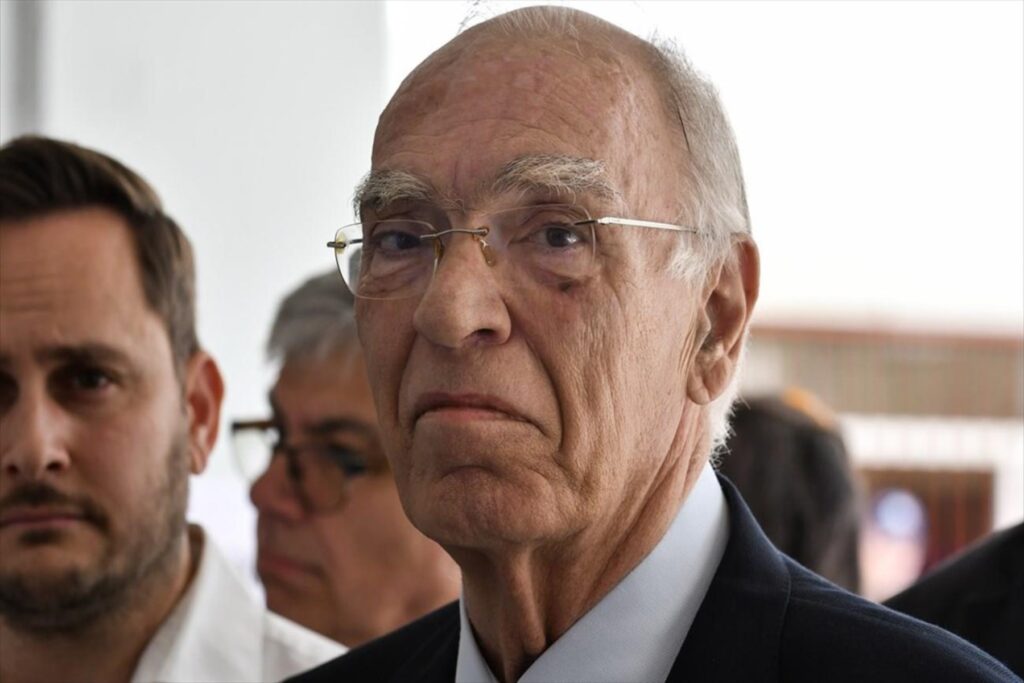 Εξιτήριο πήρε ο Βασίλης Λεβέντης μετά από 76 ημέρες νοσηλείας