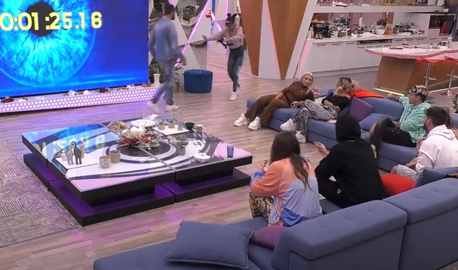 Big Brother spoiler 13/12: Απρόσμενες αφίξεις αναστατώνουν τους συγκατοίκους [trailer]