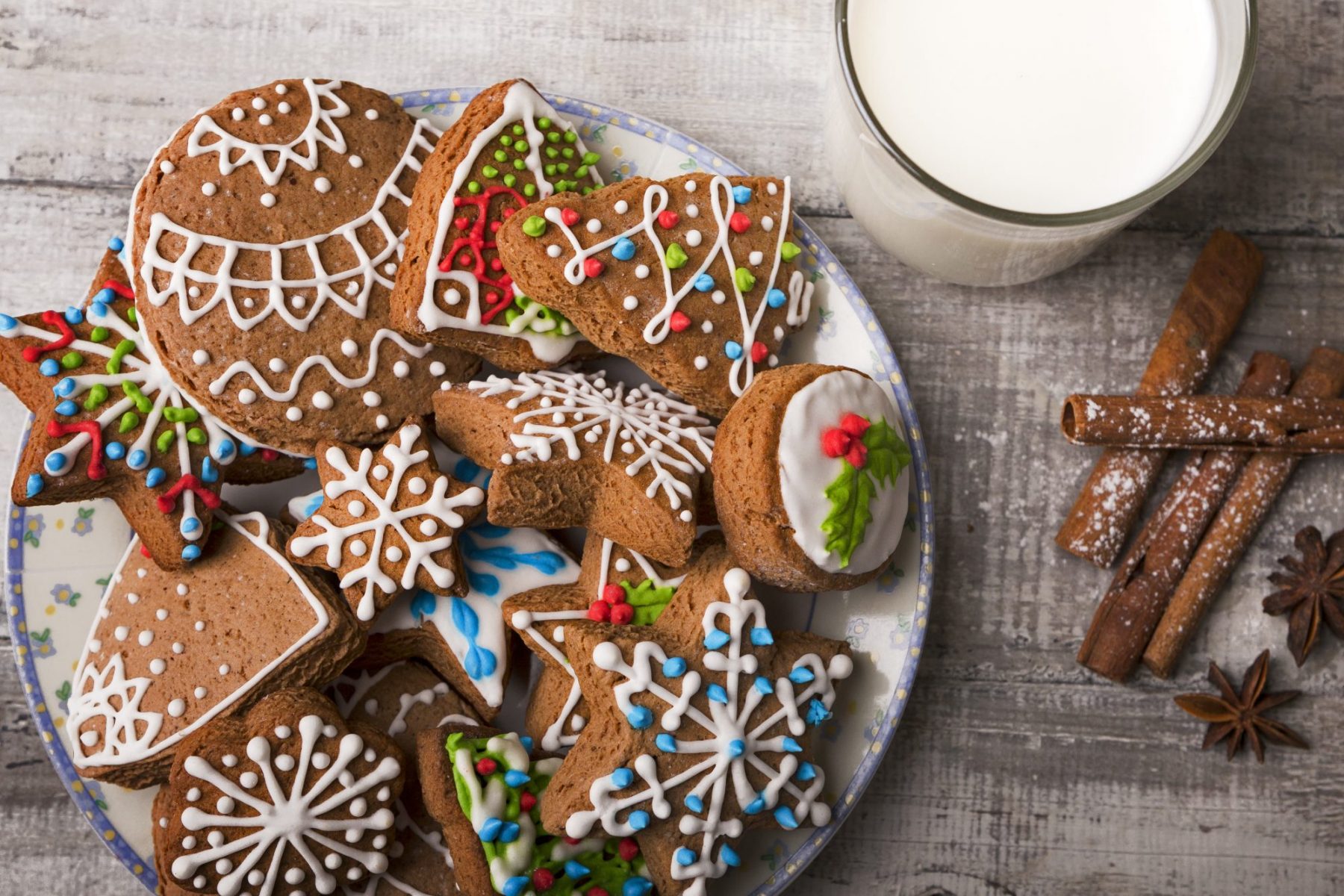 Μπισκότα Χριστούγεννα: Μπείτε στο πνεύμα των Χριστουγέννων μαγειρεύοντας με τα μικρά σας