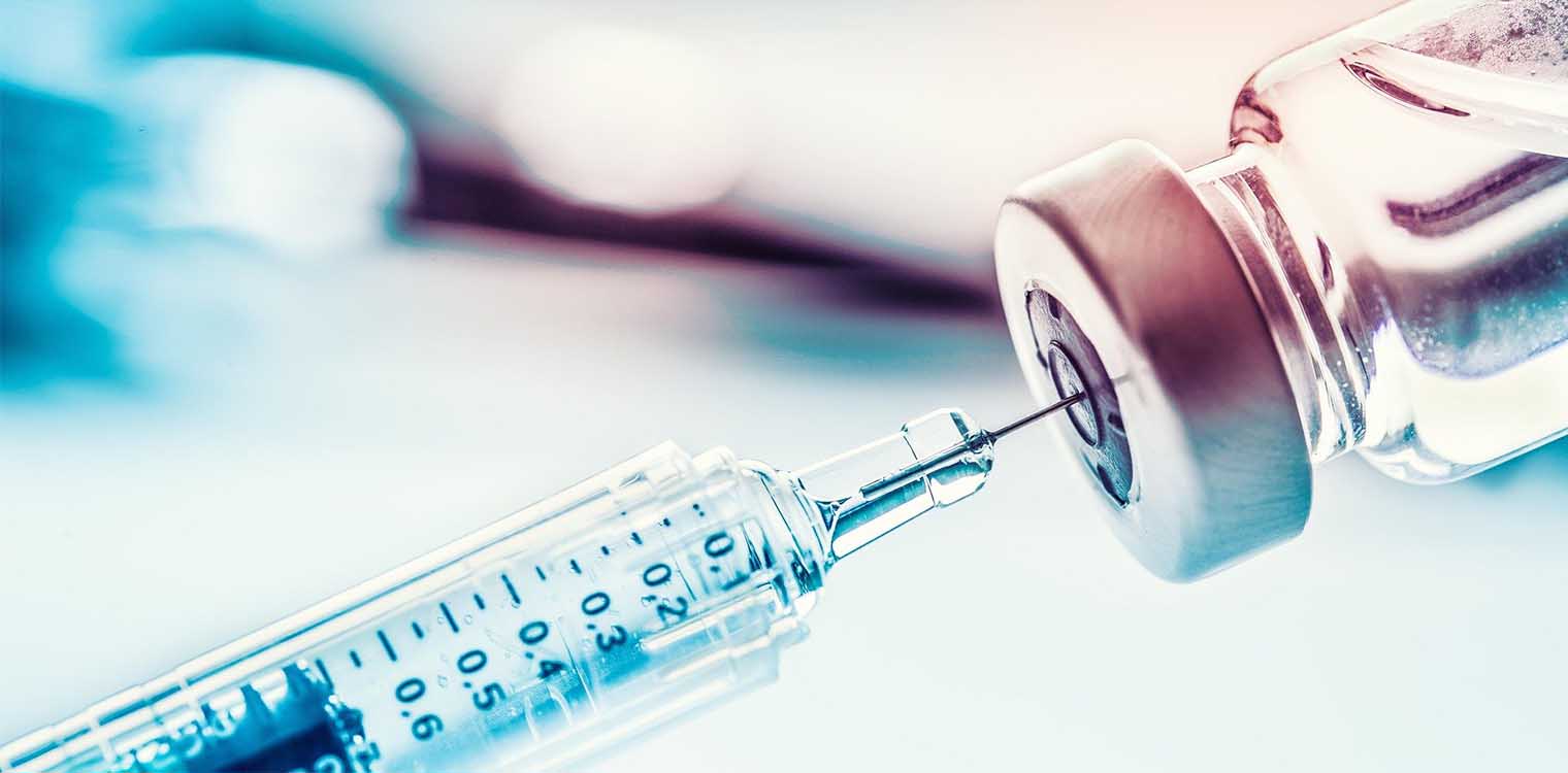 Μακροπρόθεσμη αποτελεσματικότητα των εμβολίων COVID-19 έναντι λοιμώξεων, νοσηλειών και θανάτου σε ενήλικες