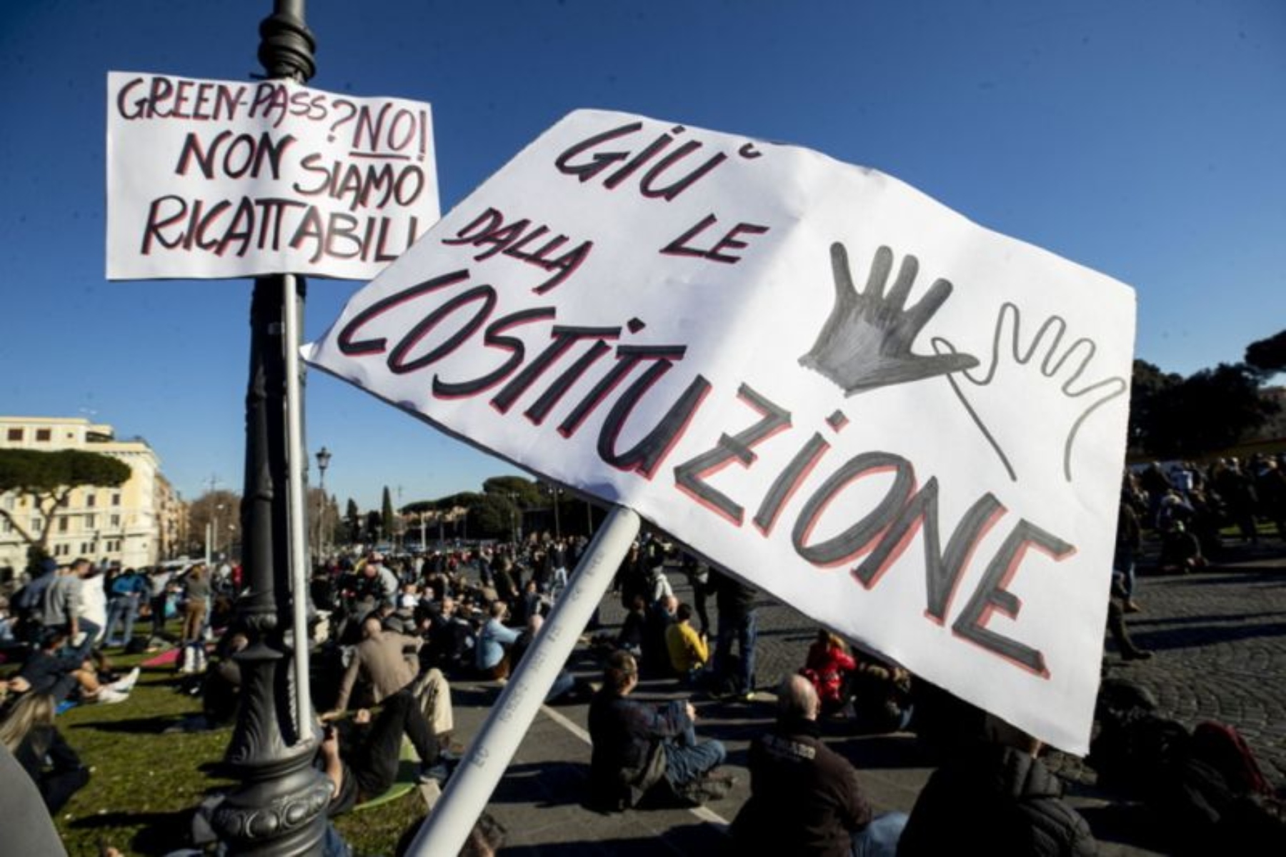 Διεθνής Αμνηστία Ιταλία: Προτρέπει την κυβέρνηση να αποφύγει τις διακρίσεις