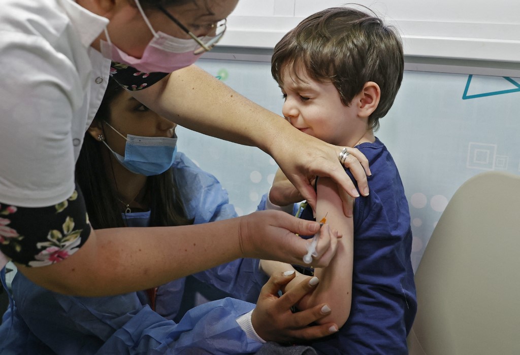 Η κυβέρνηση της Σουηδίας αρνήθηκε να συστήσει τον εμβολιασμό covid παιδιών κάτω των 12 αφού διαπίστωσε ότι θα είχε μικρό ιατρικό όφελος από αυτό