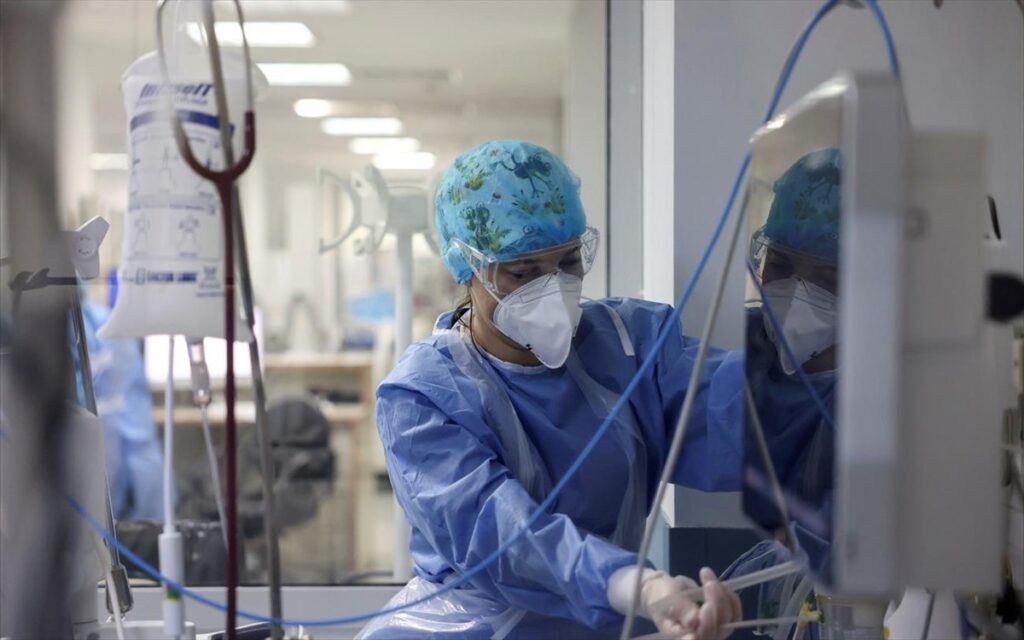 Στο 100% η πληρότητα στις ΜΕΘ στα νοσοκομεία Μακεδονίας και Θράκης τον Δεκέμβριο