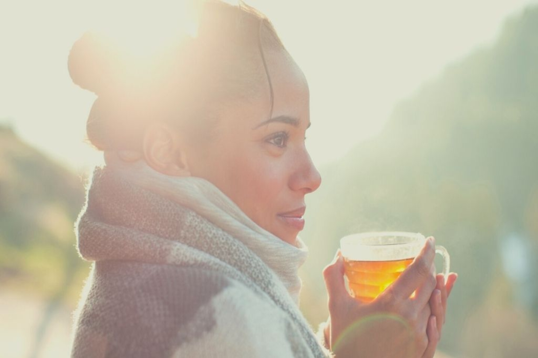 Αυτοφροντίδα κρυολόγημα: Τι τρώμε και πίνουμε όταν είμαστε κρυωμένοι;
