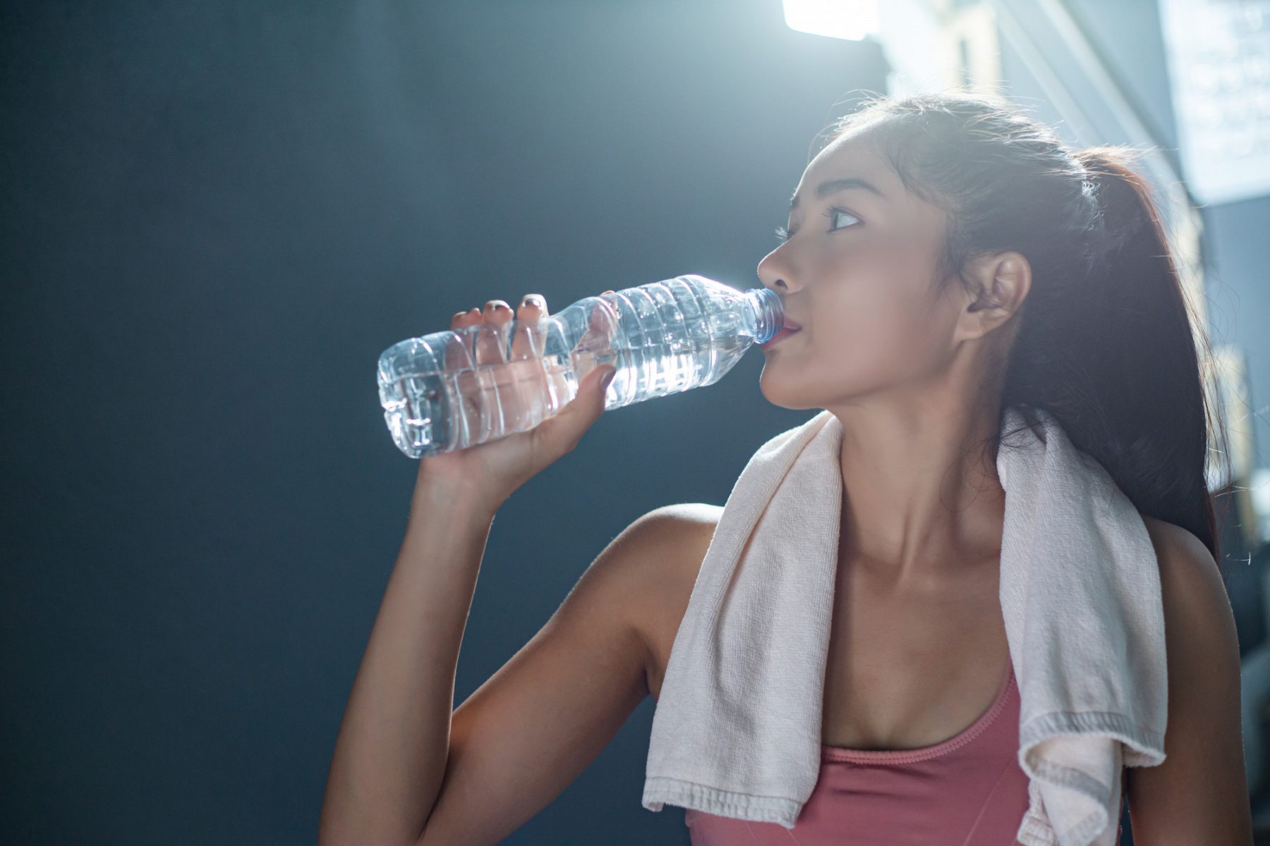 Υγεία νερό: Πόσο νερό χρειάζεστε καθημερινά και πώς το χρησιμοποιεί το σώμα σας;