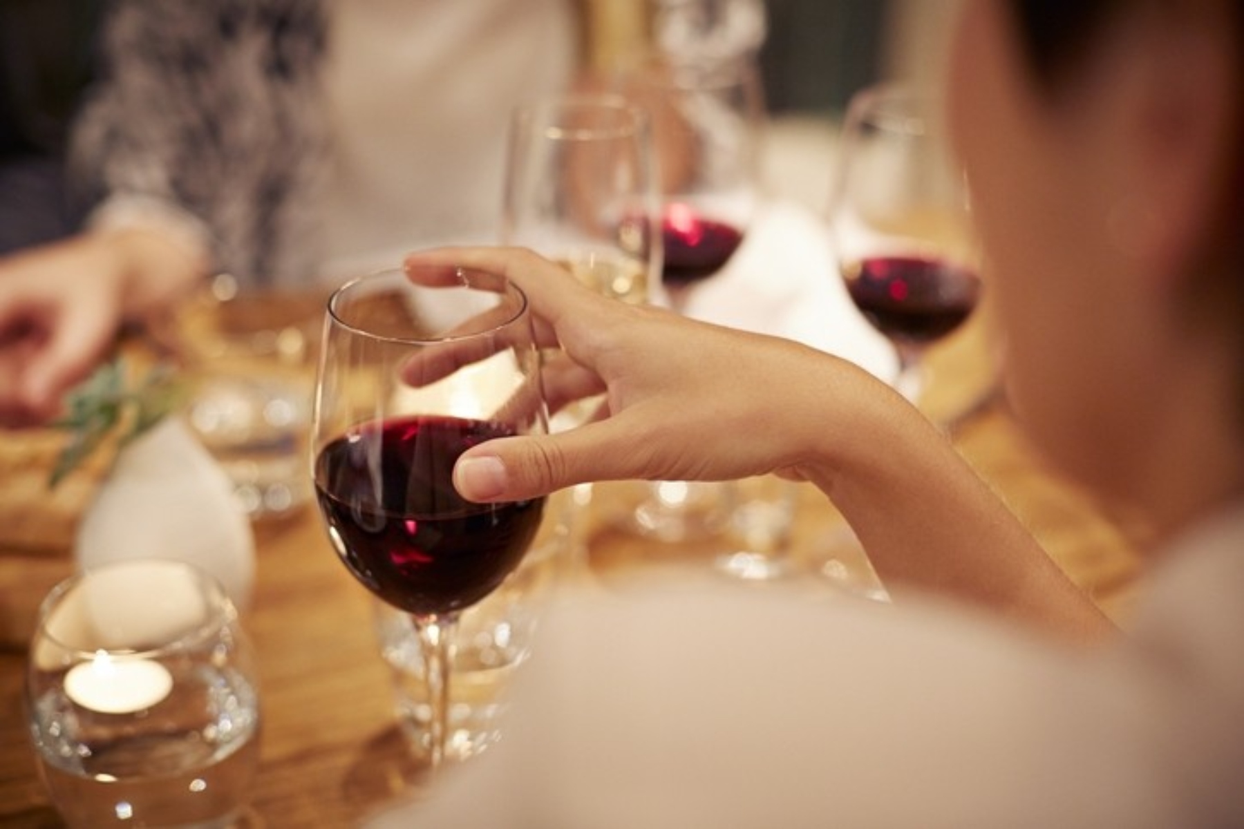 Κρασί Covid: Το κόκκινο κρασί ίσως σας προστατεύσει από τον κορωνοϊό