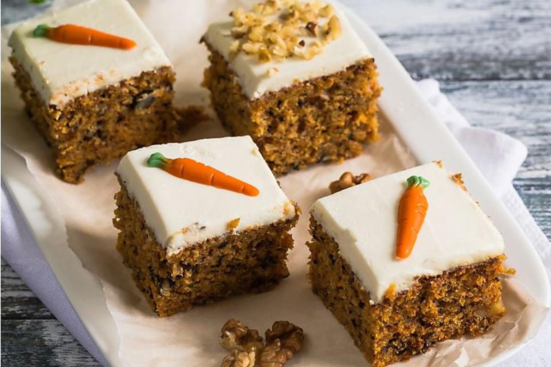 Εύκολο Carrot cake: Το κέικ καρότου που λαχταράς να δοκιμάσεις