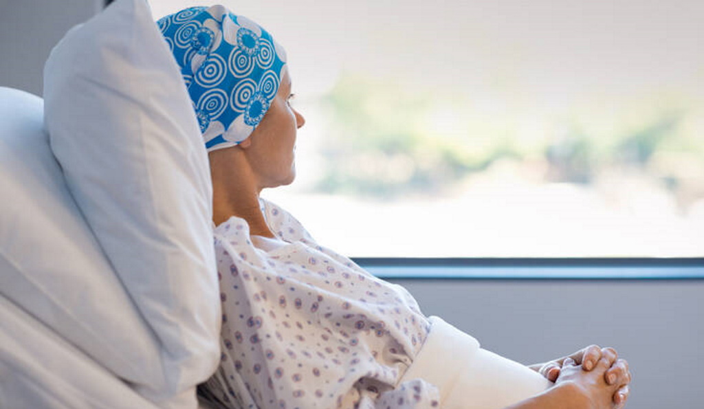 Επιστημονική Έρευνα: Πόσο ευάλωτοι είναι οι καρκινοπαθείς που νοσούν με covid-19
