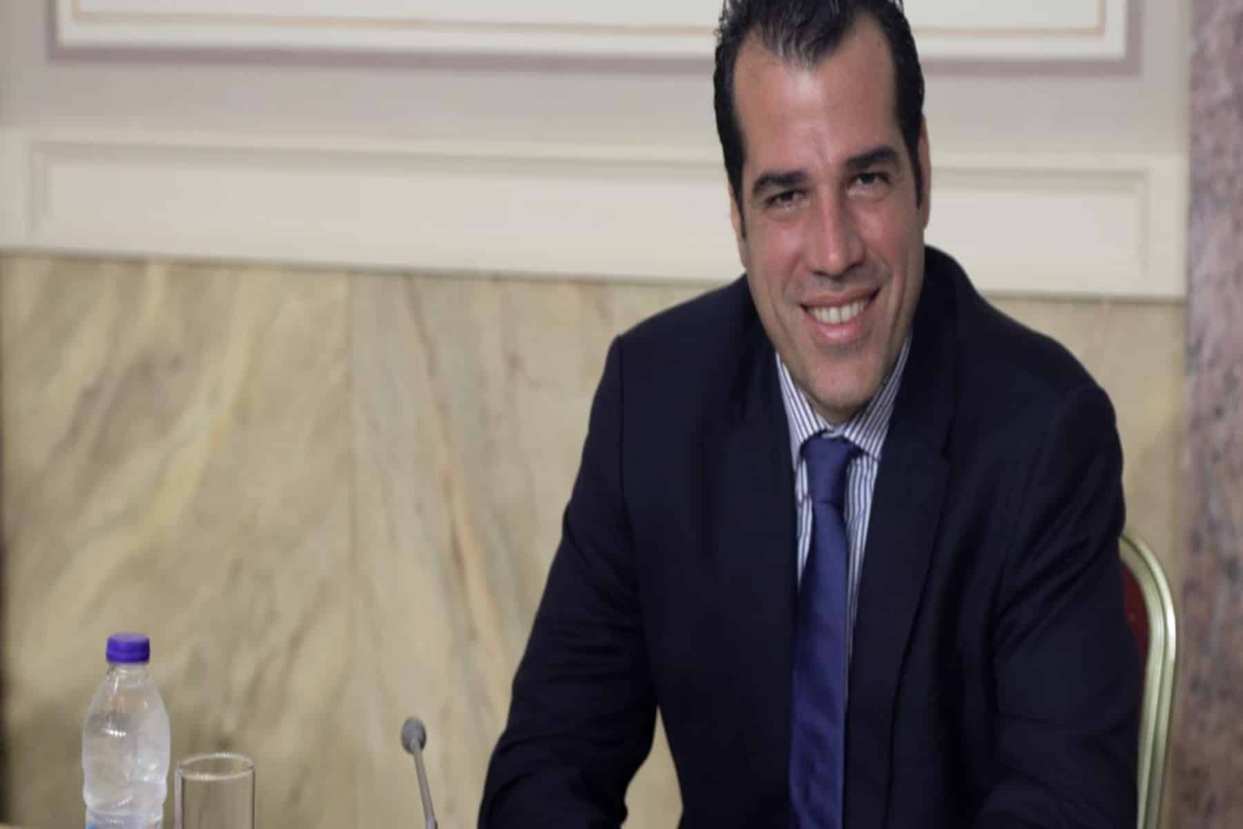 Πλεύρης: Ανεμβολίαστοι από σήμερα 300.000, δρομολογείται Παιδιατρικό Νοσοκομείο στη Θεσσαλονίκη