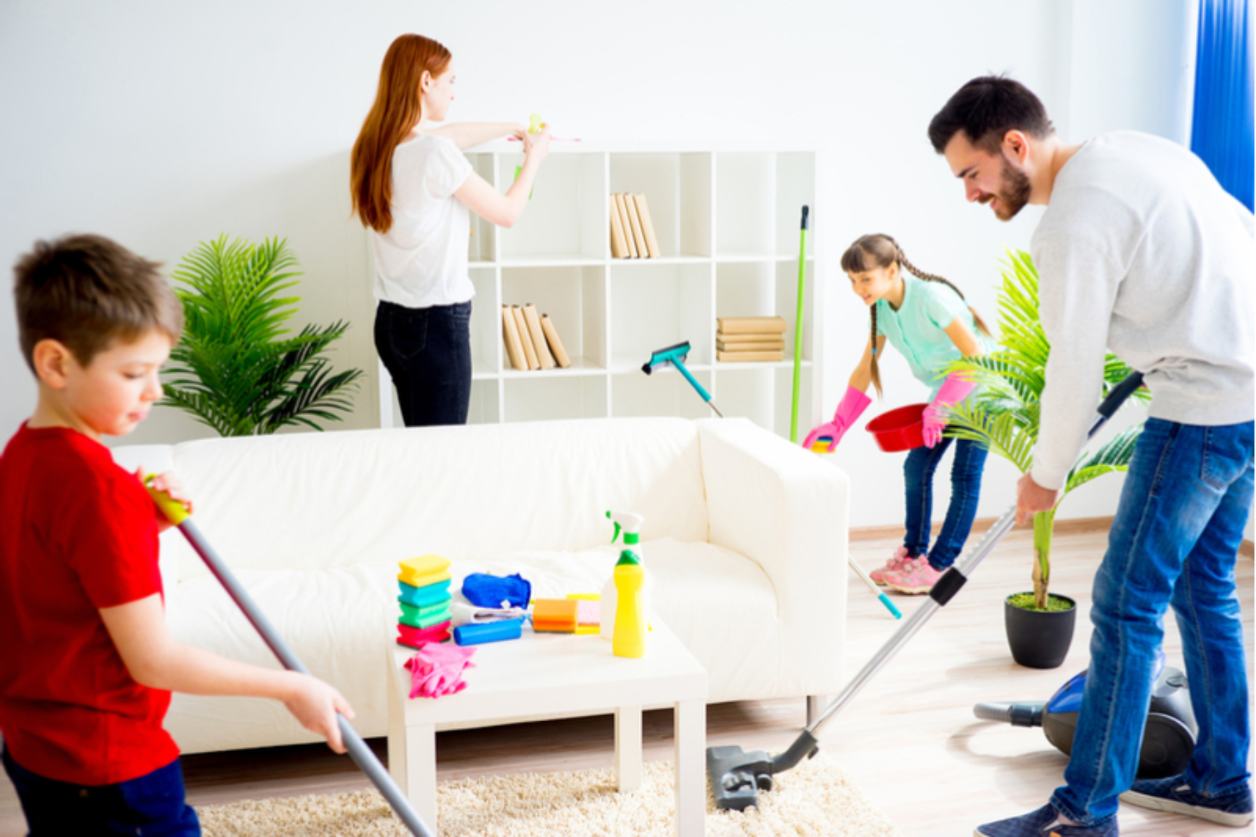 Αυτοφροντίδα: 7 τρόποι να καθαρίσετε το σπίτι σας γρήγορα χωρίς να κουραστείτε
