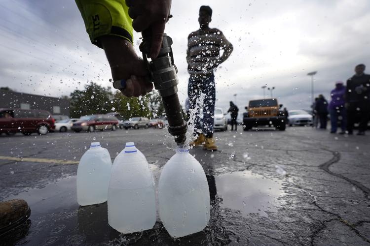 ΗΠΑ: Η EPA επιβεβαιώνει ότι τα φίλτρα μειώνουν τον μόλυβδο στο νερό του Μίσιγκαν