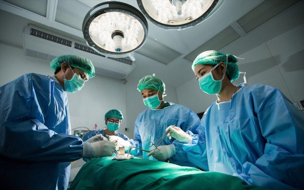 Ενεργοποίηση του νόμου του 2002 για τη λειτουργία απογευματινών χειρουργείων