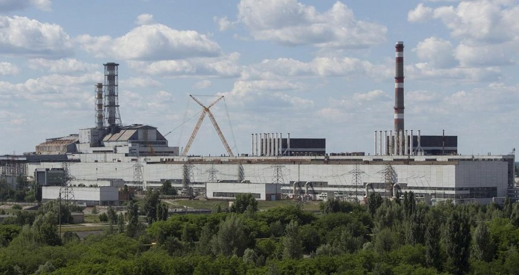 Οι ρωσικές δυνάμεις κατέλαβαν τον έλεγχο της εγκατάστασης του σταθμού ηλεκτροπαραγωγής του Τσερνομπίλ, εγείροντας ανησυχίες για ραδιενεργές επιπτώσεις στην Ευρώπη.