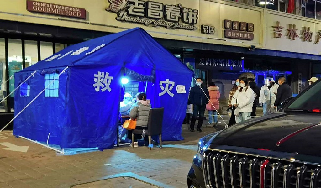 Κορωνοϊός Κίνα: Εν μέσω της έξαρσης της COVID-19, επιβάλλεται lockdown στην πόλη Changchun