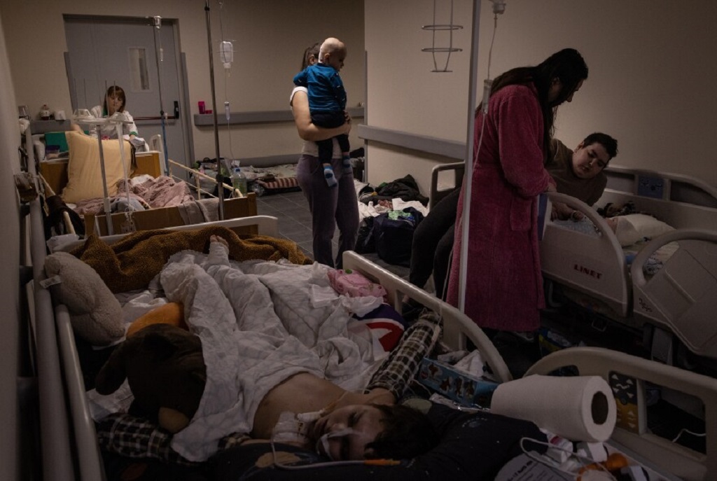 Παιδιά με Καρκίνο: Σε υπόγεια νοσοκομείων στην Ουκρανία, περιμένουν την εκκένωση