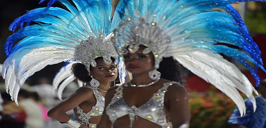 Καρναβάλι Ρίο: Ο τουριστικός τομέας της Βραζιλίας προσπαθεί να αναδυθεί από τις στάχτες της πανδημίας