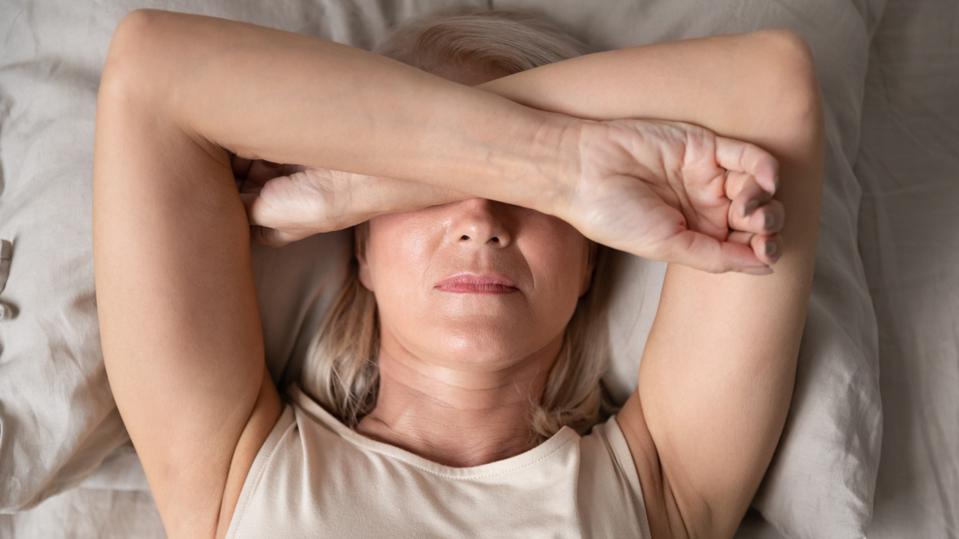 Ο κακός ύπνος συνδέεται με περισσότερες διαταραχές της διάθεσης