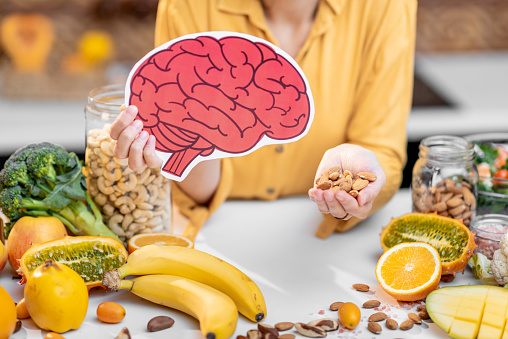Διατροφή: Υπερτροφές που ενισχύουν τον εγκέφαλο