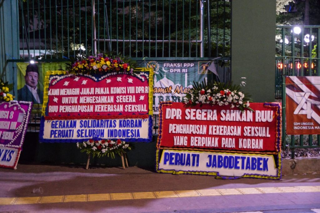 Το κοινοβούλιο της Ινδονησίας ενέκρινε ένα πολυαναμενόμενο νομοσχέδιο ορόσημο για τη σεξουαλική βία την Τρίτη