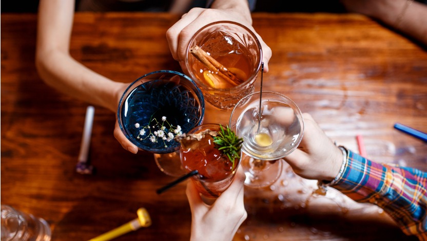 Αλκοόλ: Aκόμη και ένα ποτό την ημέρα μπορεί να αυξήσει τους εγκεφαλικούς κινδύνους