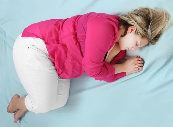 Ύπνος παχυσαρκία: O καλός ύπνος είναι κλειδί για την απώλεια βάρους