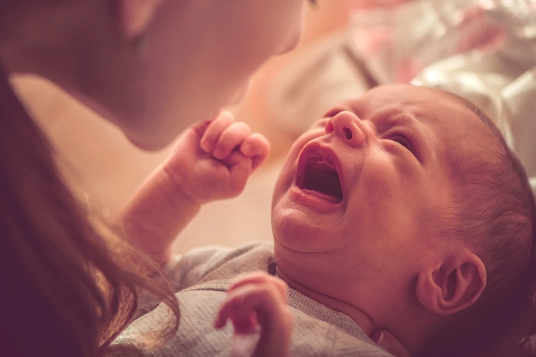 Μωρά πόνος: Η πρώιμη λοίμωξη αυξάνει την ευαισθησία των μωρών στον πόνο