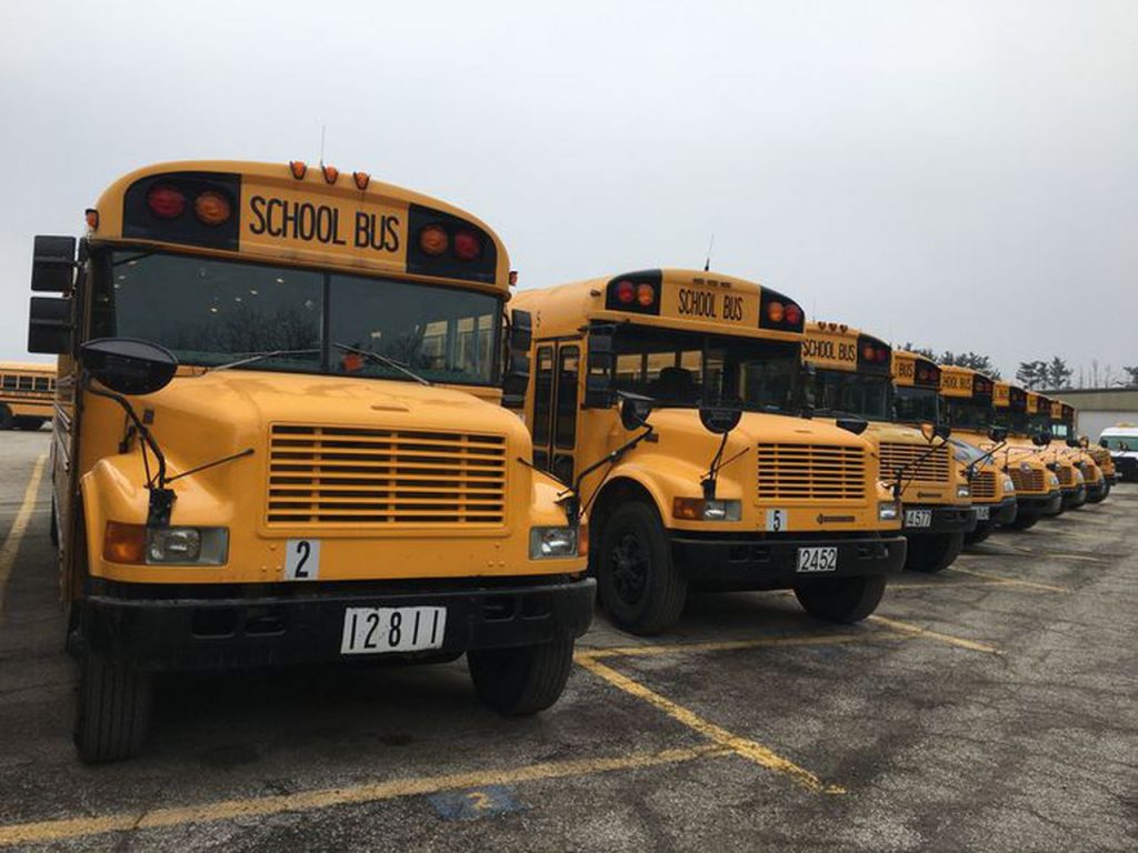 Αντικατάσταση σχολικών λεωφορείων ντίζελ με ηλεκτρικά από το πακέτο βοήθειας Mπάιντεν για την covid