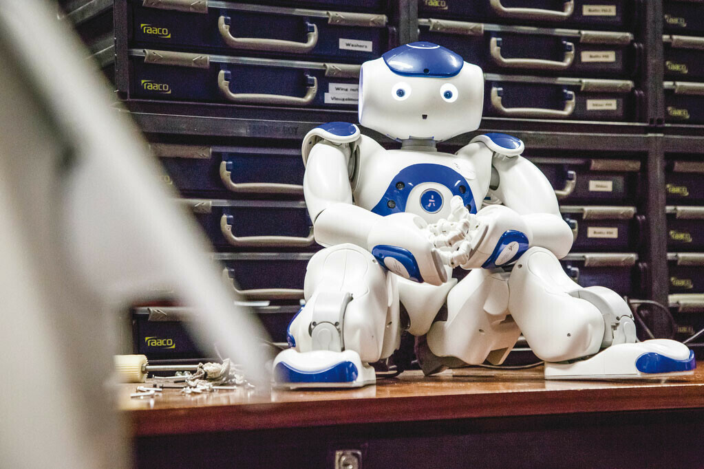 Οnline Πωλήσεις: Χιλιάδες ρομπότ ετοιμάζουν και διεκπεραιώνουν τις παραγγελίες των πελατών