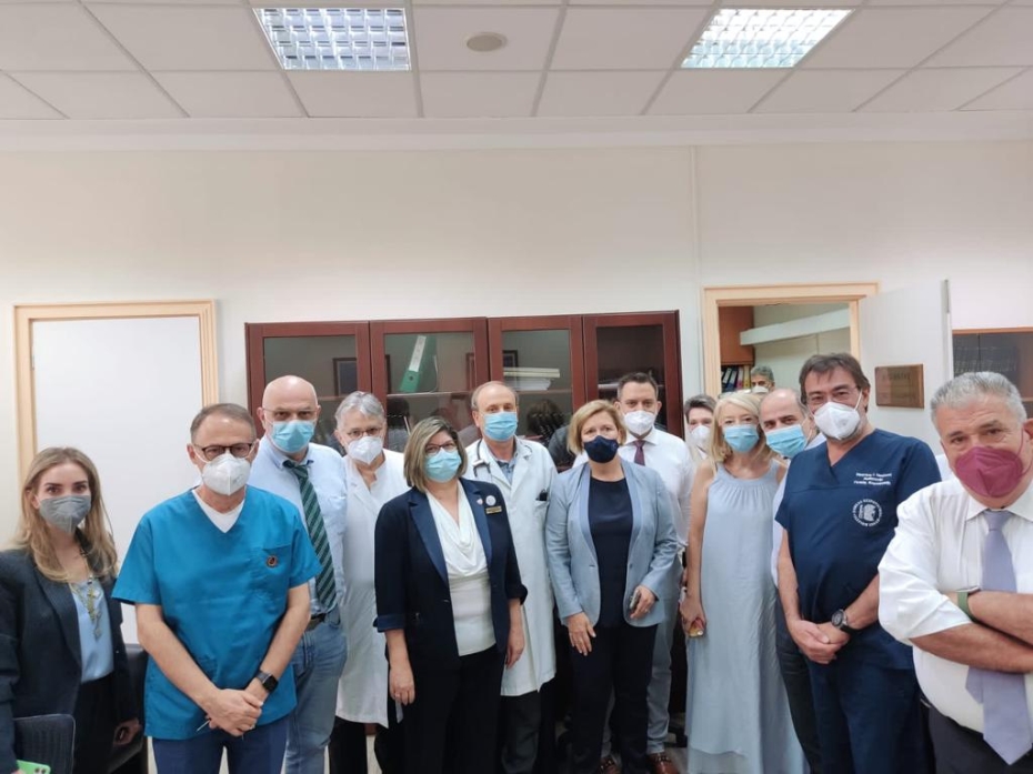 Μίνα Γκάγκα: Επίσκεψη στο Γενικό Νοσοκομείο Αθηνών Λαϊκό