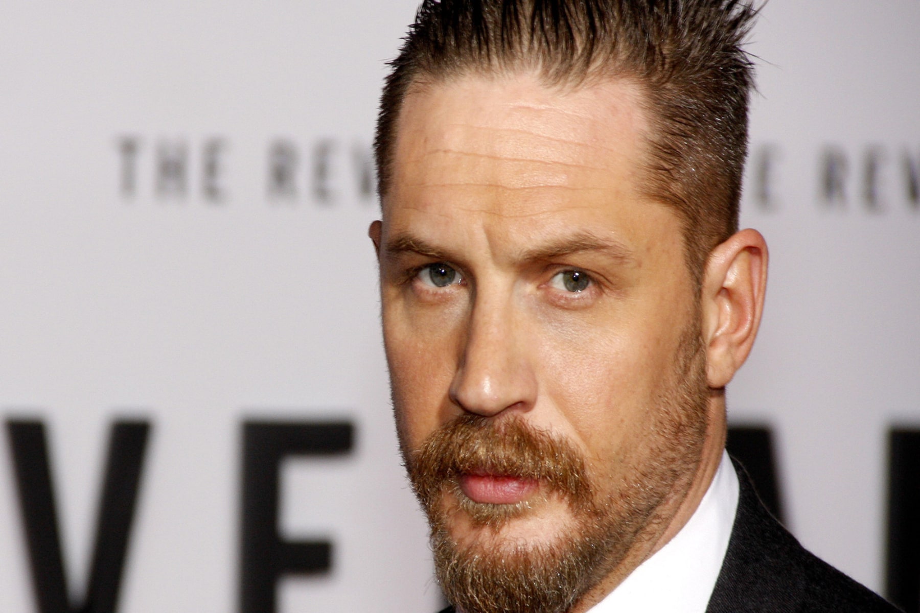 Tom Hardy: Διακοπές στη Κέρκυρα για τον διάσημο ηθοποιό