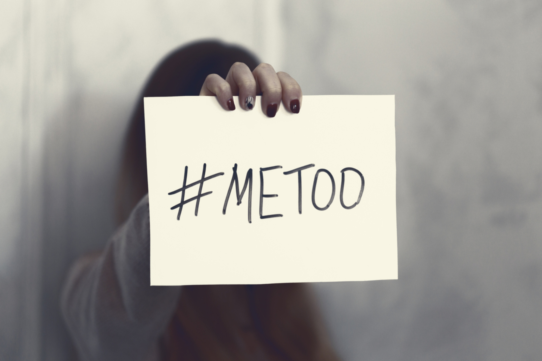 Κακοποίηση: 7 τρόποι που μπορεί ο σύντροφος να σας κακοποιεί σεξουαλικά