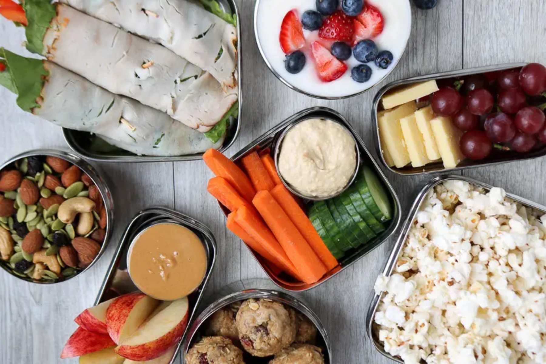 Healthy snacks: 7 υγιεινά σνακ για το επόμενο ταξίδι με αυτοκίνητο